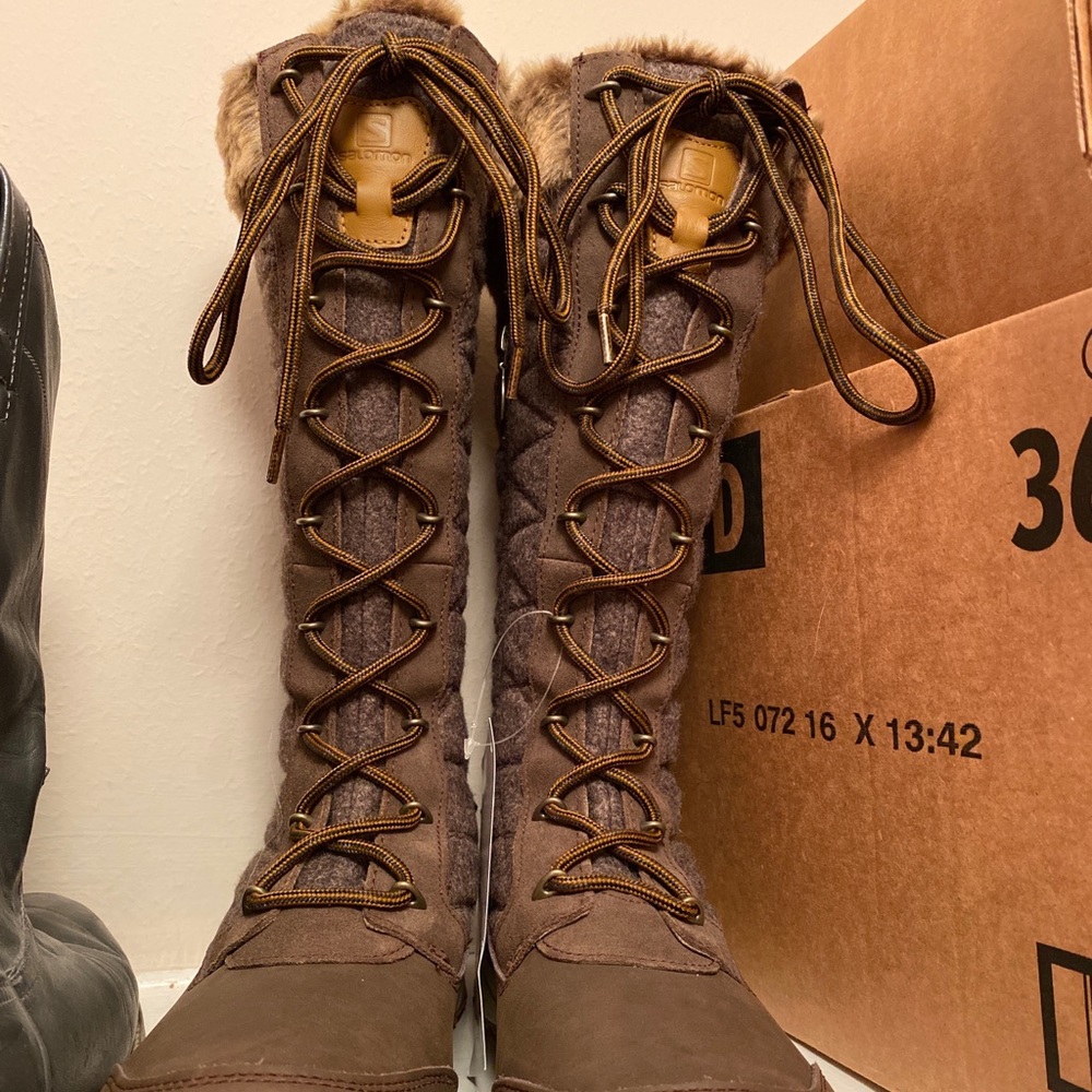 Snow Boots